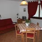 Apartment Alberti *