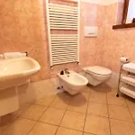 Alberti *